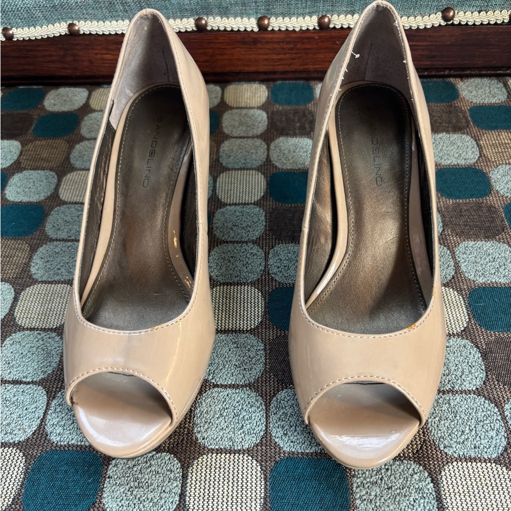 Bandolino Pump Heels size 6